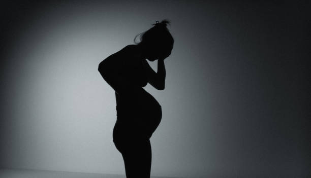 Suruh Anak Hantar Lauk Pada Jiran Tua, Akhirnya Hamil, Perut Disorok Tudung