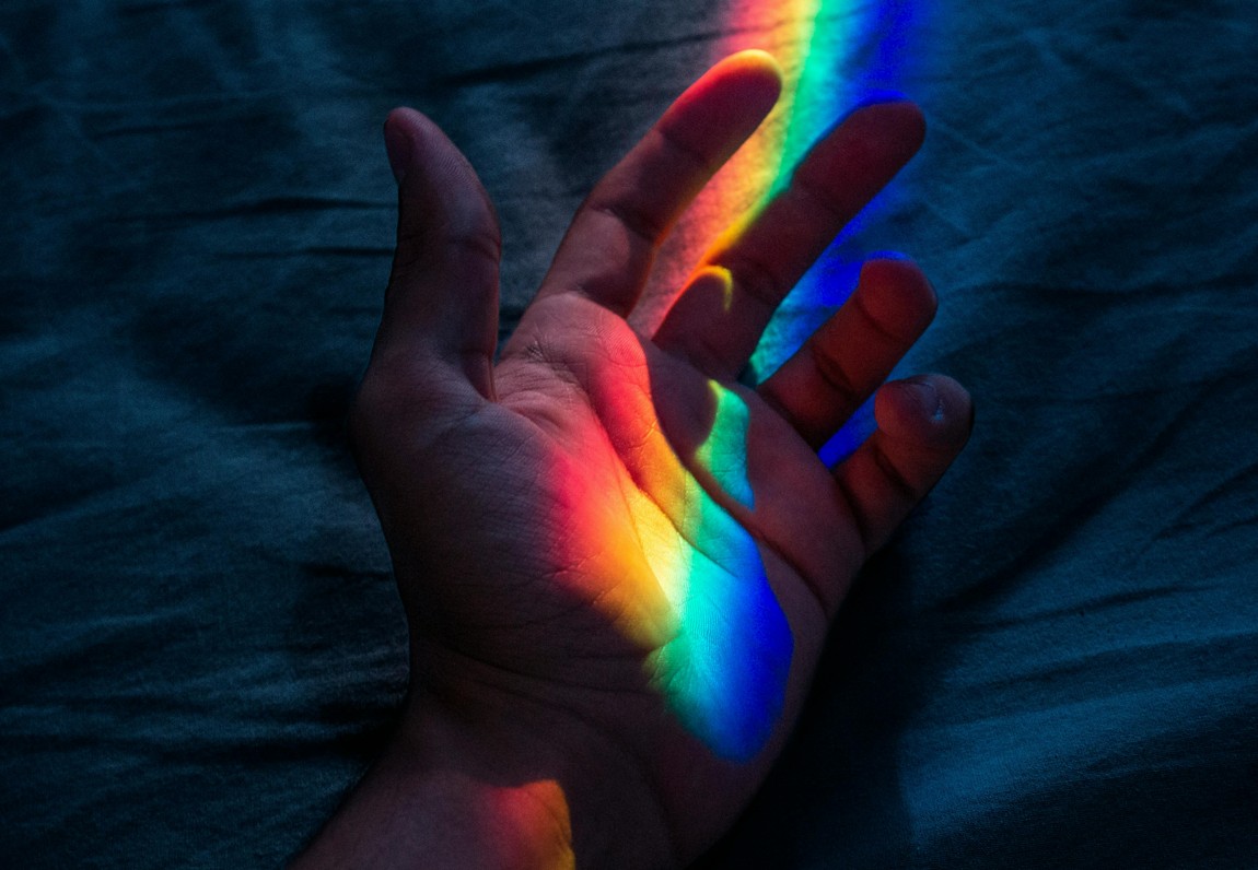 Asbab Tercicir Barang Di Bilik Resort, Suami Kantoi Curang Dengan 17 Lelaki