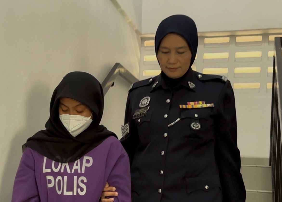 Gadis 23 Tahun Dipenjara 9 Tahun, Pecah Amanah RM32K Untuk Bayar 10 Ah Long