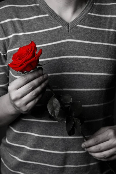 Najis Terkeluar Sendiri, Bapa Umur 60 Rupanya ‘Songsang’, 28 Tahun Simpan Rahsia