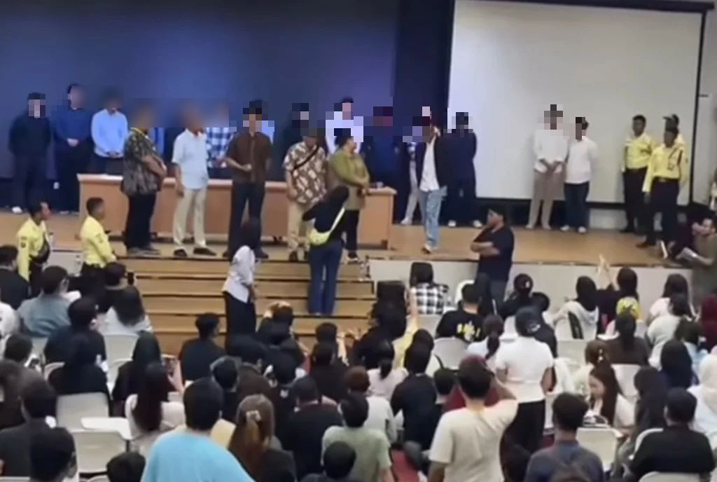 16 Penuntut Jurusan Undang-Undang ‘Cakap Kotor’ Tentang Pensyarah & Rakan Wanita