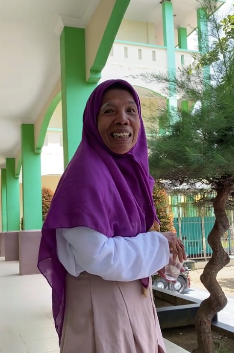 Tesis Dicuri Rakan, Wanita Alami Gangguan Mental, Masih Datang Kampus Tiap Hari