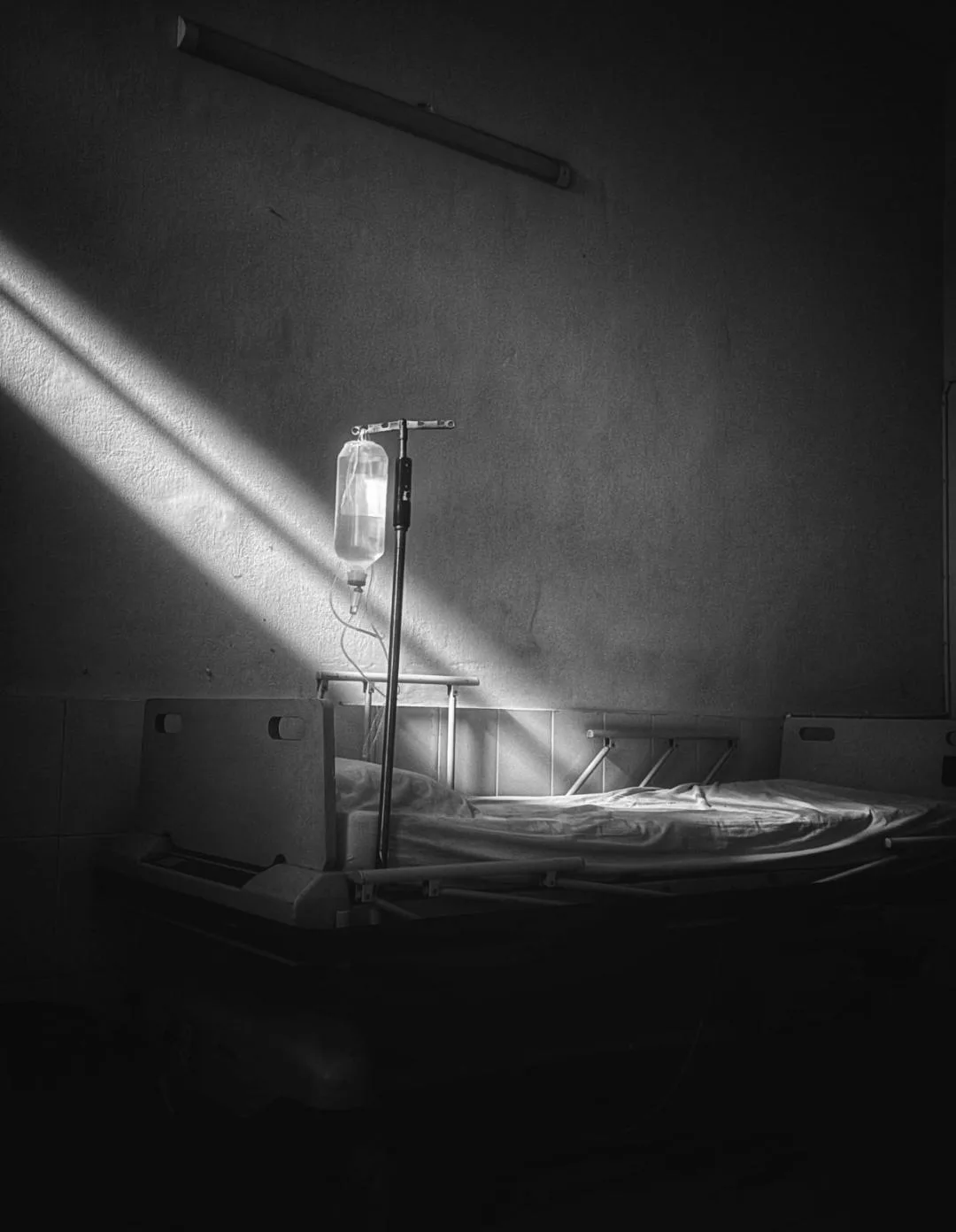 Nafkahi Anak Bini, Suami PJJ Rupanya Gigolo, Meninggal Akibat Bisul Otak & HIV