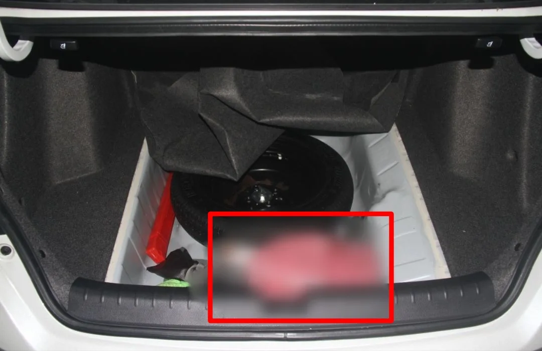 Gadis 18 Tahun Makan Pil Gugurkan Kandungan 5 Bulan, Pakwe Sorok Janin Di Kereta