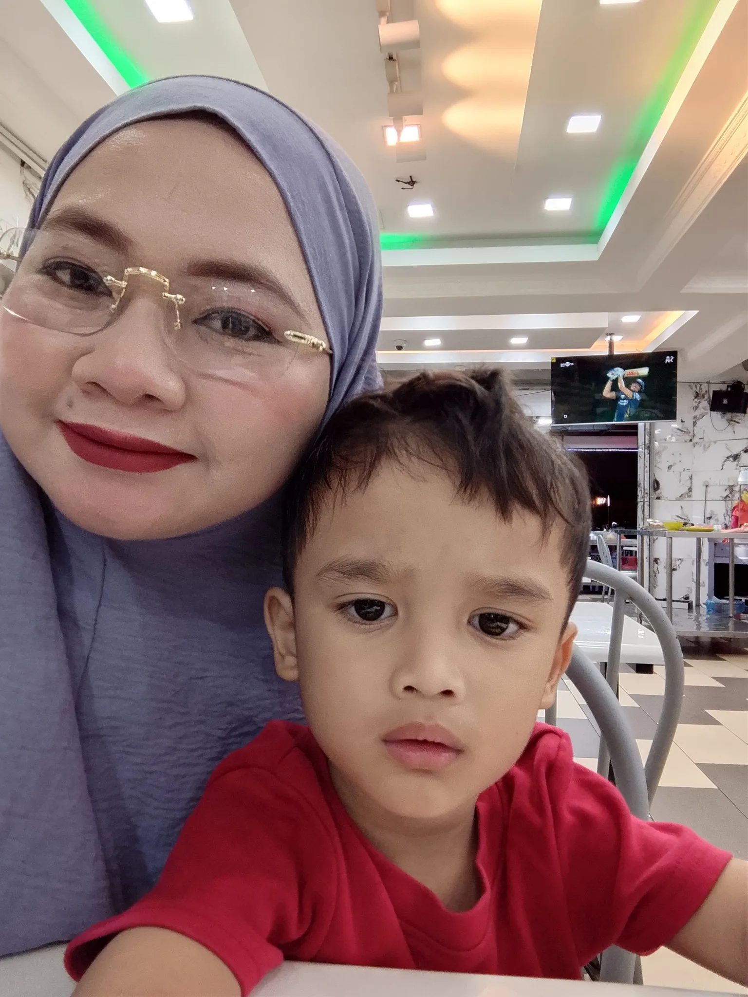 Ibu Letak Anak Di Rumah Pengasuh Sejak Mac & Menghilang, Langsung Tak Peduli