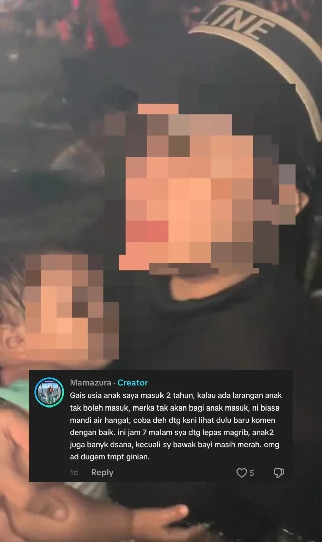 [MELAKA] Wanita Bawa Anak Ke Pesta Buih Malam Hari, Berendam Air Hingga Tertidur