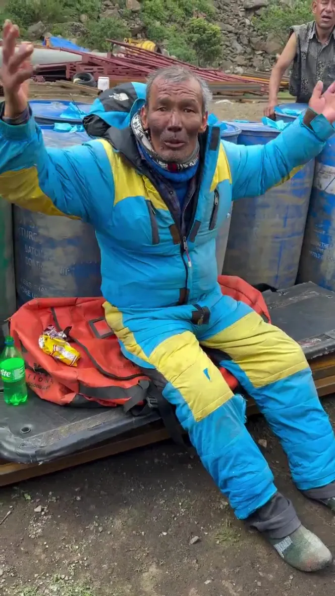 Hilang 6 Hari Di Everest & Disangka Meninggal, Malim Gunung Ditemui Masih Hidup