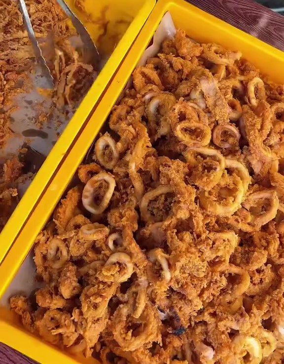 5 Pelanggan Ambil Lauk Meriah & Tak Bayar Makanan – “Saya Memang Tak Halalkan”