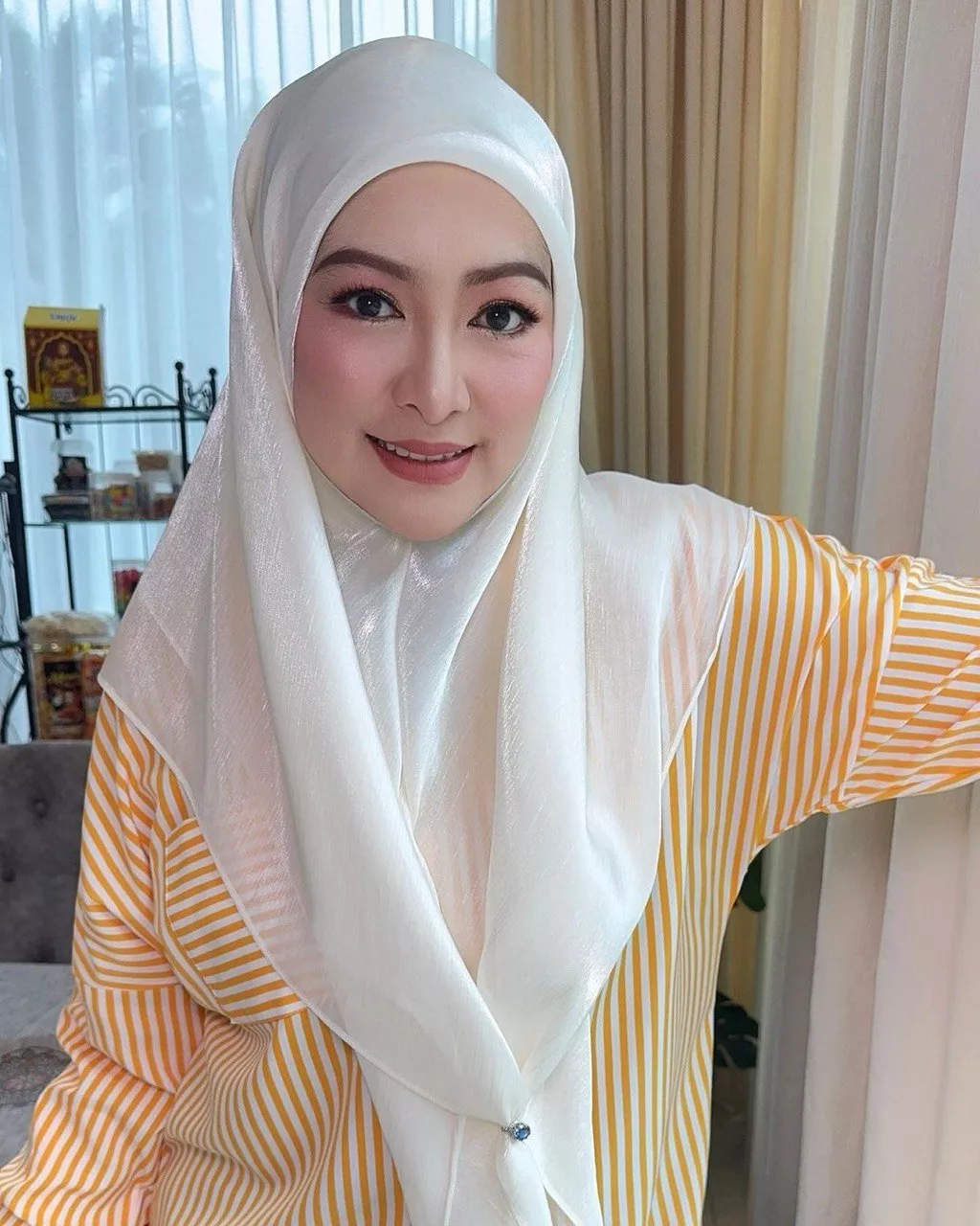 “Anak No 1, Dah Rasa Derita..Dalam Tak Bahagia, Termengandung Anak No 3” – Abby