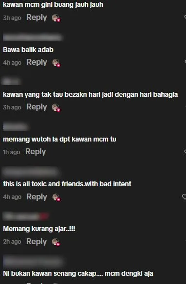 Badmood Dibuatnya! Tetamu Bergurau Sapu Makanan Pada Pengantin Di Pelamin