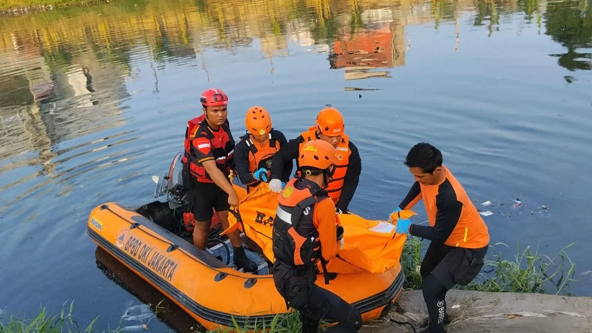 Ajak Getback Tapi Ditolak, Pemuda Buang Kunci Motor Ke Sungai, Dibawa Arus Deras