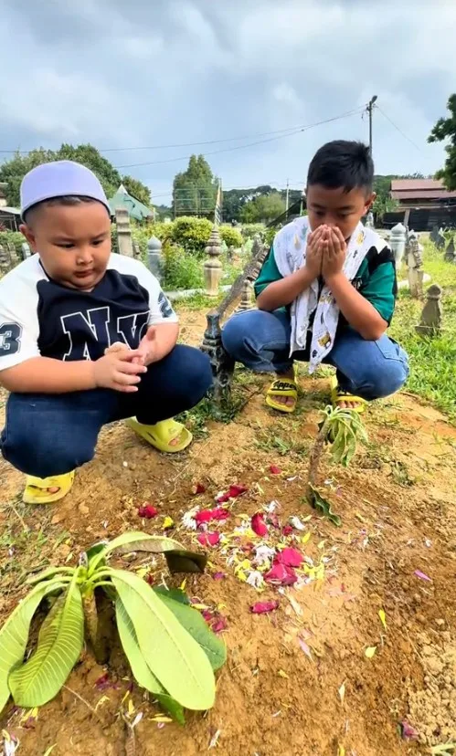 Bayi 49 Hari Tersedak Susu, Tangisan Ibu Ratapi Pemergian Zuriat Tersayang