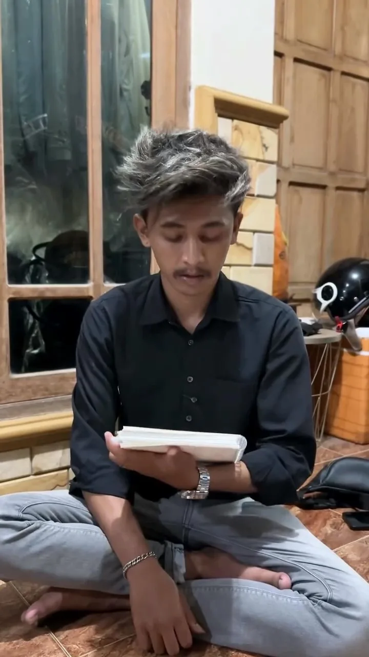 Jurugambar Kantoi Rakam MUA Sedang Mandi, 700 Video Wanita Dalam Hidden Folders!