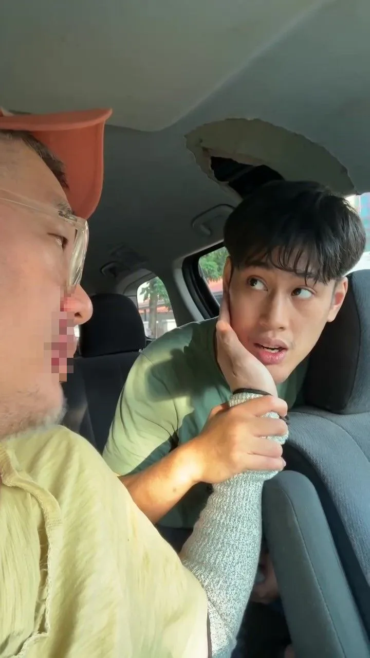 Bapa Bergelut Atas Jalan Untuk Tenangkan Adam, Orang Awam Hanya Lihat Tak Bantu